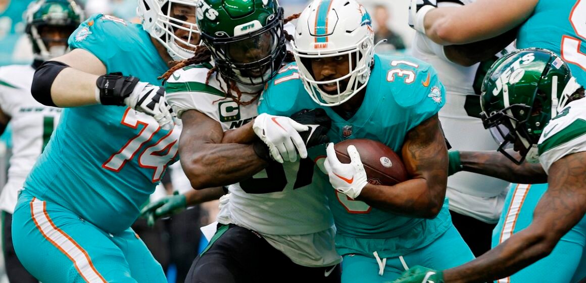 New York Jets vs Miami Dolphins | A Comprehensive Look at the Season Finale